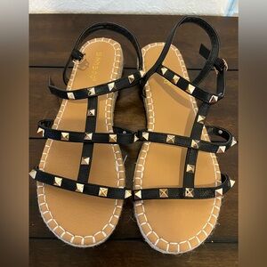 Bamboo Black Studded Women's Sandals Sz 8.5